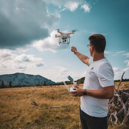 Tip #15 Aprende a despegar tu Drone desde tu Mano